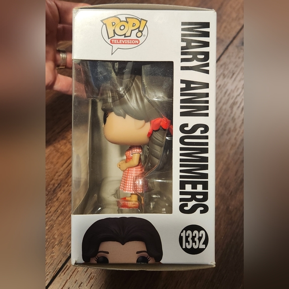NWT Funko GILLIGAN'S ISLANDPOP! MARY ANN SUMMERS - Picture 5 of 12